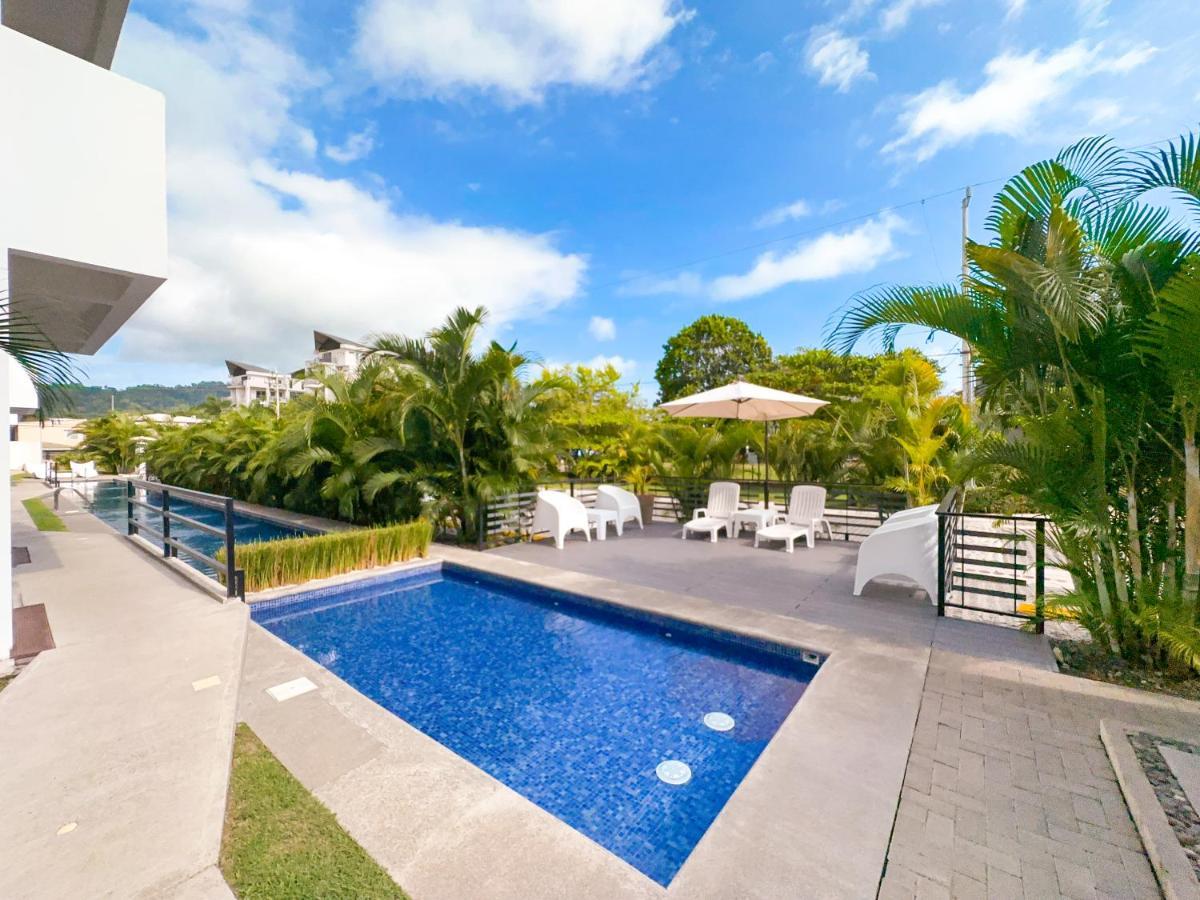 Pura Vida Apartment With Nice Pool Walking Distance To The Heart Of ハコ エクステリア 写真