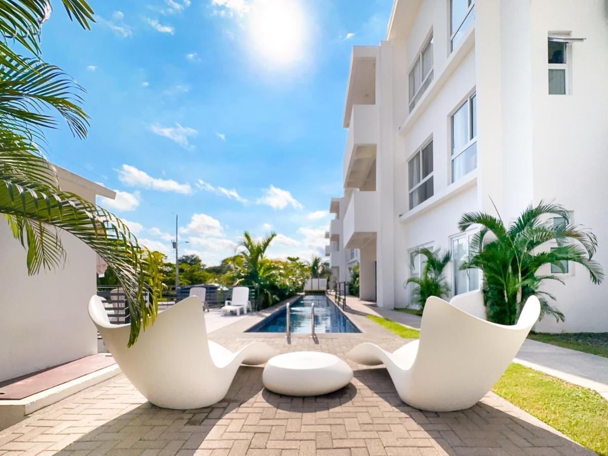Pura Vida Apartment With Nice Pool Walking Distance To The Heart Of ハコ エクステリア 写真